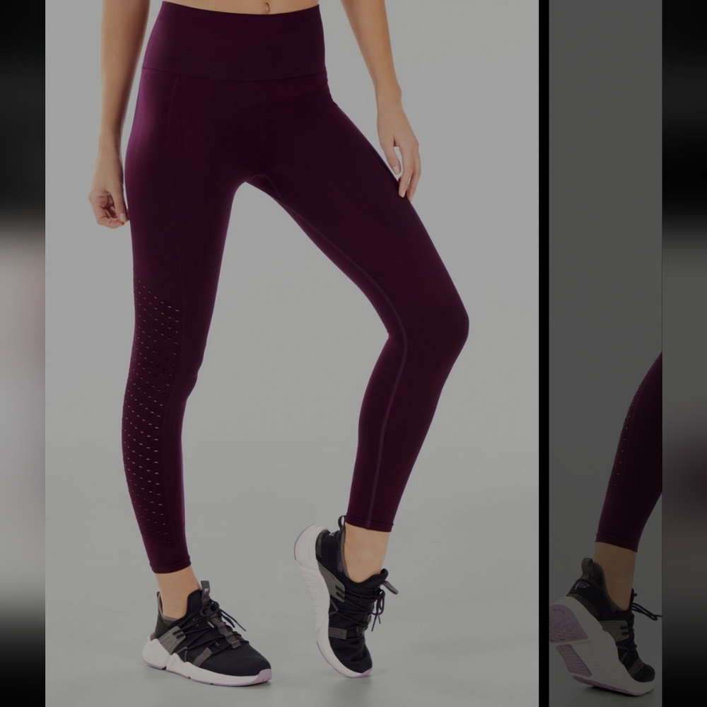 Fabletics Burgundy Sync Seamless High-Waisted 7/8 Perforated Side Leggings